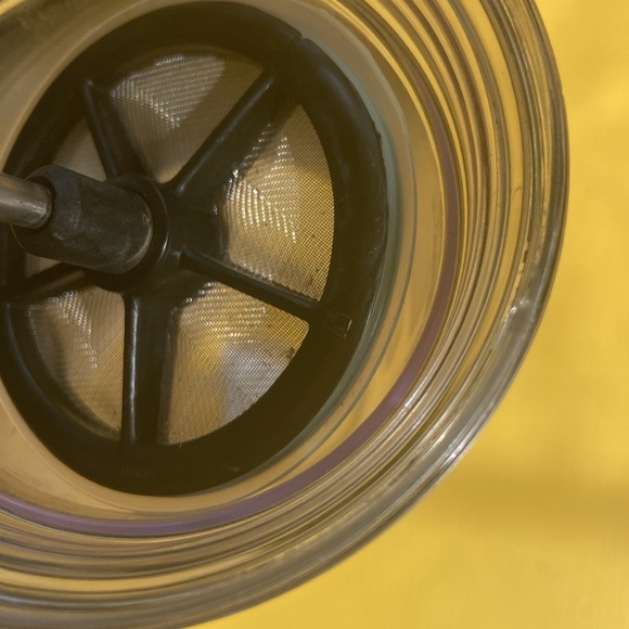 Bodum fresh brewed coffee/ tea. Made in Portugal. - Picture 4 of 4